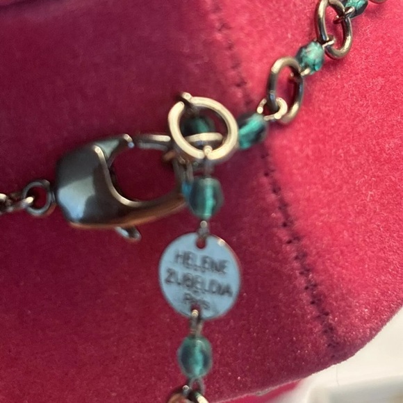 One of a Kind Helen Zubelda Paris Statement Green Emerald Crystal Necklace. - Picture 6 of 10